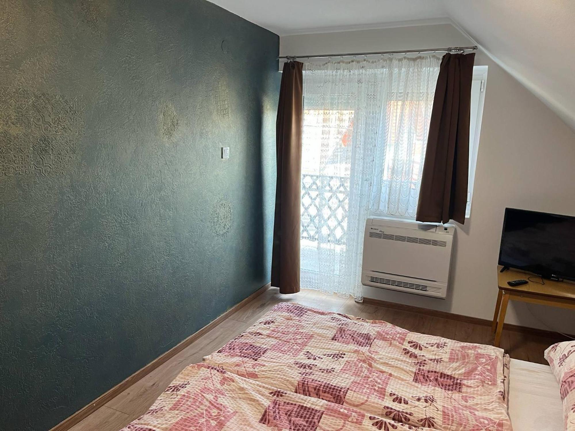 Talabér Vendégház Vonyarcvashegy Exterior foto